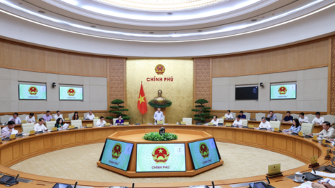 Thủ tướng yêu cầu hoàn thiện 12 dự án luật, tháo gỡ điểm nghẽn cho đầu tư, kinh doanh