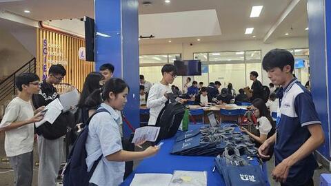 Học bổng cho ngành chiến lược: Chủ trương đã có, hướng dẫn thì chưa