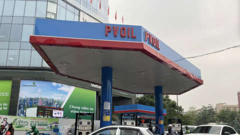 Kéo dài thuế nhập khẩu ưu đãi đối với xăng, dầu đến hết năm 2026