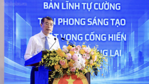 Bộ trưởng Lê Mạnh Hùng nêu bốn yếu tố để doanh nghiệp trẻ tham gia thị trường toàn cầu