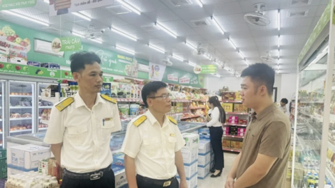 “Đến tận nơi, gặp từng hộ”, hỗ trợ hộ kinh doanh tuân thủ pháp luật thuế