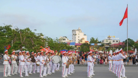 Hải Phòng khai trương phố đi bộ, phát triển kinh tế đêm