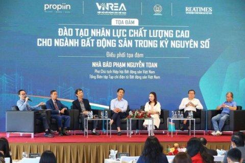 Tọa đàm “Đào tạo nhân lực chất lượng cao cho ngành bất động sản trong kỷ nguyên số”