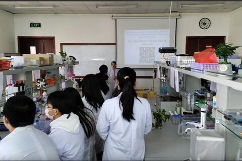 Học sinh tham gia thi khởi nghiệp chịu trách nhiệm về quyền sở hữu trí tuệ