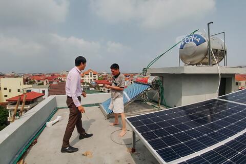 Chuyển dịch năng lượng xanh - “chìa khóa” kiến tạo đô thị sạch ở Việt Nam