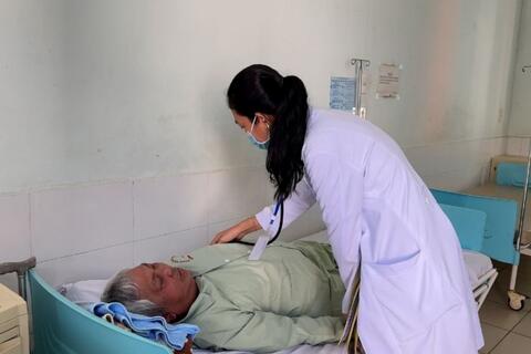 Bệnh truyền nhiễm tăng mạnh ở Vĩnh Long