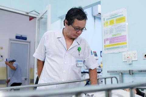 Nguy cơ 'dịch chồng dịch' ở trẻ khi cúm A/H3N2 gia tăng