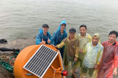 Làm chủ công nghệ quan trắc biển tự động, từ xa