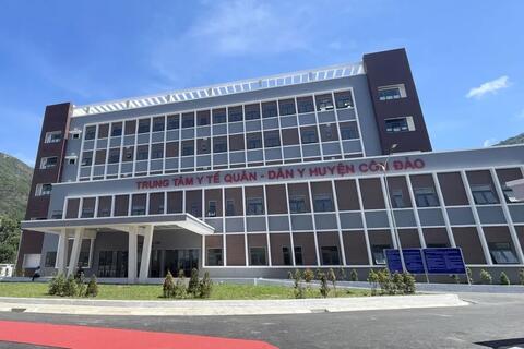 Kịp thời phẫu thuật cấp cứu các ca bệnh nặng tại Côn Đảo những ngày cuối năm