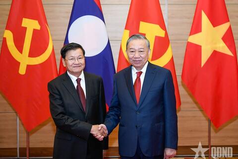 Nhân tố quan trọng với Việt Nam và Lào trong giai đoạn phát triển mới