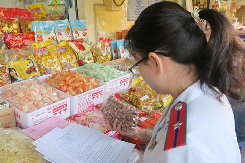 Bộ Y tế yêu cầu bảo đảm an toàn thực phẩm, phòng ngừa ngộ độc dịp Tết, lễ hội Xuân 2026