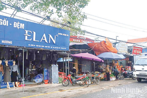 Giao Minh hoàn thiện hạ tầng chợ dân sinh, tạo nền tảng phát triển thương mại