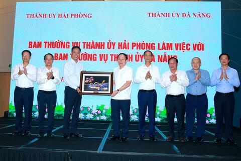 Thúc đẩy hợp tác phát triển Đà Nẵng - Hải Phòng ngày càng đi vào chiều sâu, hiệu quả