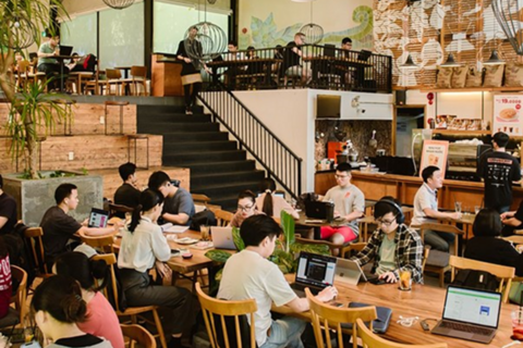 Đĩa cơm, tô phở, ly cà phê lên mức giá mới, gần 60% hàng quán thừa nhận tăng giá