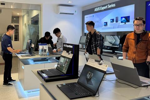 Tiêu thụ máy tính toàn cầu phục hồi nhẹ nhưng chưa bền vững