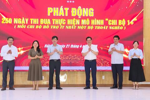 Xây dựng mô hình “Chi bộ giúp đỡ hộ nghèo”