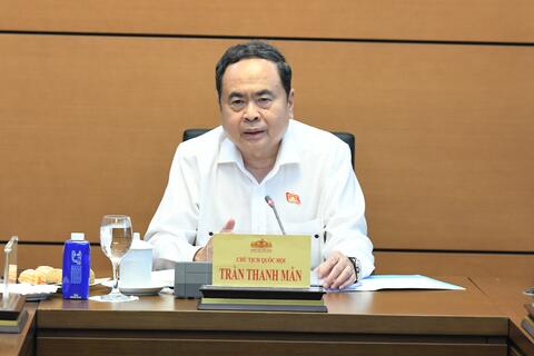 “Lập pháp kiến tạo, giám sát thực chất, quyết sách bứt phá”