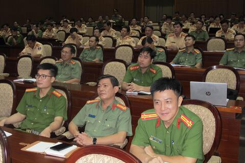 Hội nghị quán triệt, triển khai Nghị quyết 09 về xây dựng và phát triển TPHCM trong kỷ nguyên mới