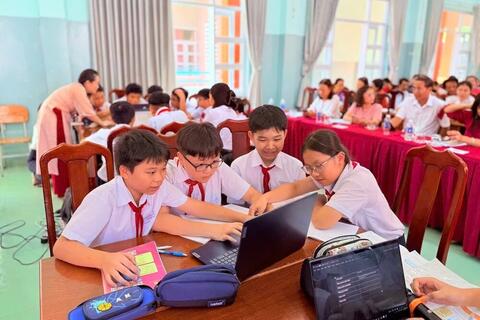 "Bùng nổ" AI trong giáo dục, dự báo giá trị thị trường trăm tỷ USD