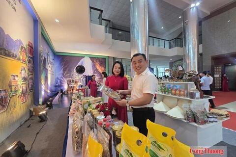 Sức hút không gian trưng bày sản phẩm OCOP tỉnh Quảng Trị