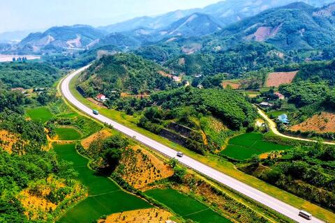 Điều chỉnh quy hoạch 7 tuyến cao tốc, bổ sung nhiều đoạn kết nối chiến lược