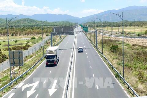 Lâm Đồng lấy hạ tầng giao thông làm nền tảng phát triển