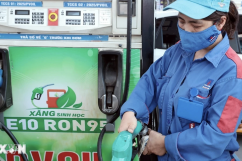 Hà Nội xác minh cửa hàng xăng dầu còn hơn 5.400 lít xăng nhưng báo hết