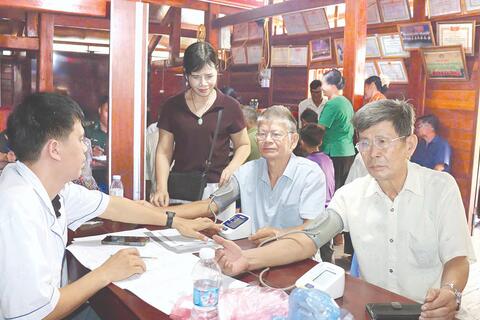 Chăm sóc sức khỏe nhân dân vùng biên giới