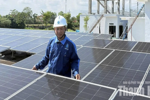 Năng lượng xanh - hướng đi bền vững trong sản xuất nước sạch