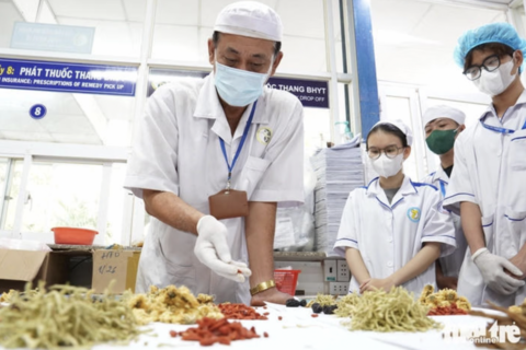 Đến năm 2030, phấn đấu đưa dịch vụ y học cổ truyền đến 100% trạm y tế cấp xã