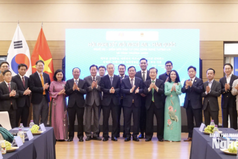 Nghệ An thúc đẩy hợp tác Hàn Quốc trong các ngành công nghệ xanh, năng lượng sạch