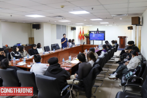 Tiếp nối hành trình đưa pháp luật về sử dụng năng lượng tiết kiệm và hiệu quả vào cuộc sống