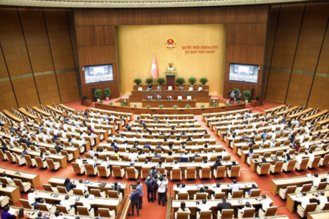 Từ chính sách thuế xăng dầu đến tư duy quản trị mới