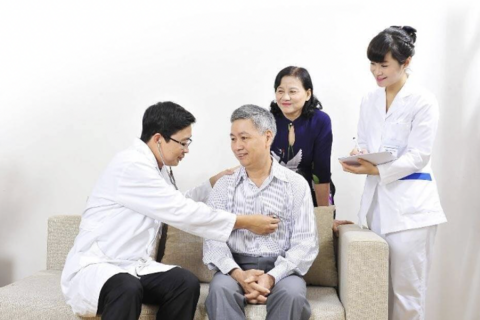 Nâng chất lượng chăm sóc sức khỏe nhân dân