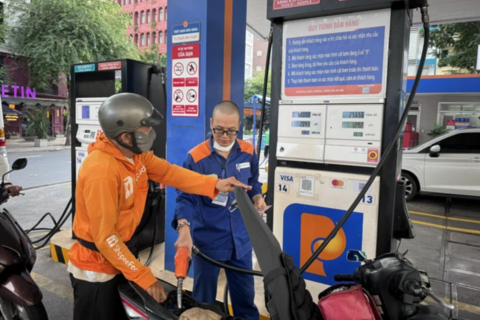 Xăng E10 sẵn sàng cung ứng