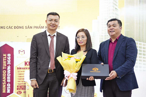 Doanh nhân Tạ Huy Bình, Chủ tịch HĐQT, Tổng giám đốc MINSANDO: Hành trình chinh phục các chứng chỉ xanh