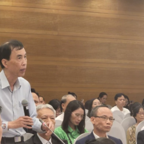 Diễn đàn tăng trưởng kinh tế Việt Nam