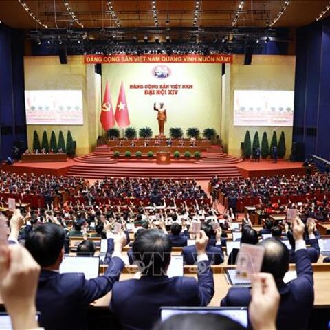 Đưa Nghị quyết thành hành động: Dấu ấn nâng cao năng lực quản trị quốc gia