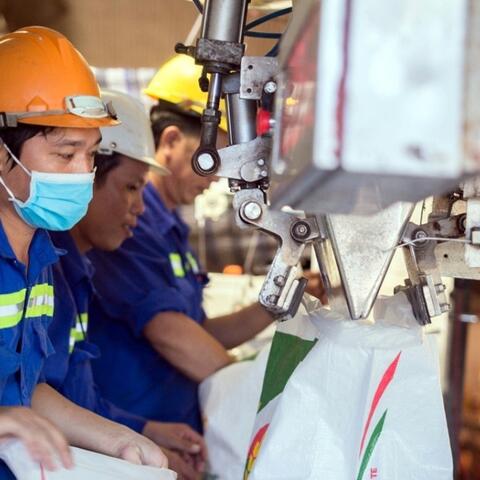 Thương mại quốc tế thay đổi, Việt Nam cần có chiến lược xuất nhập khẩu mới