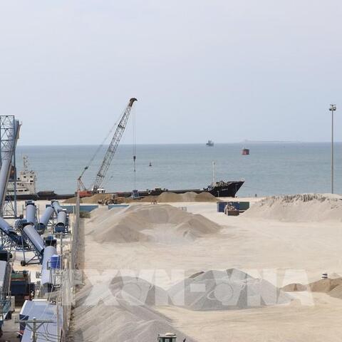 Logistics: Đòn bẩy nâng sức cạnh tranh kinh tế Khánh Hòa