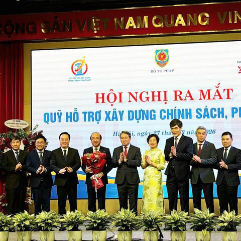 "Đòn bẩy" khơi thông nguồn lực, đổi mới thể chế