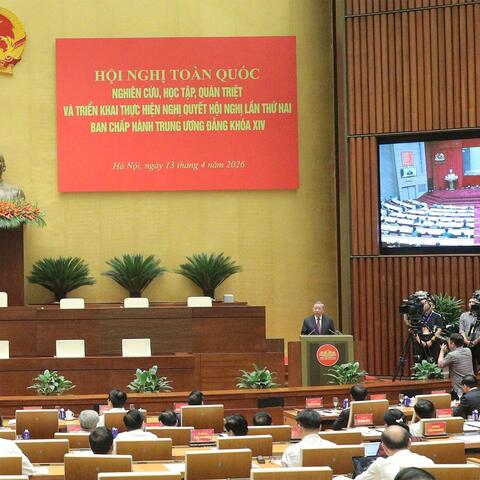 Quán triệt để hành động, hành động để phát triển