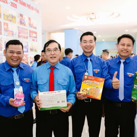 Triển lãm hơn 100 sản phẩm phát triển kinh tế và OCOP của thanh niên Đà Nẵng