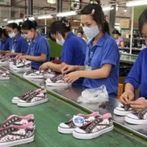 Doanh nghiệp Nhà nước trước cuộc đại tái cơ cấu: Mắc kẹt thoái vốn vì những 'cục nợ'