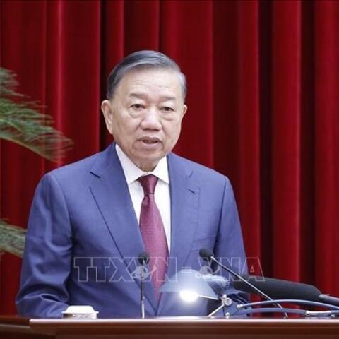 Từ đổi mới tư duy quản trị đến khát vọng phát triển đất nước