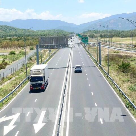 Lâm Đồng lấy hạ tầng giao thông làm nền tảng phát triển