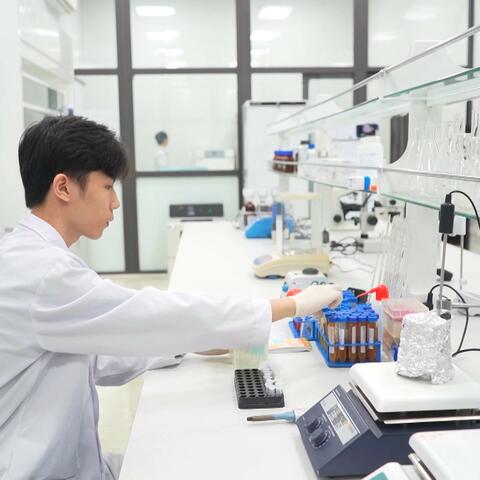 Tạo đột phá trong thu hút và trọng dụng nhân tài