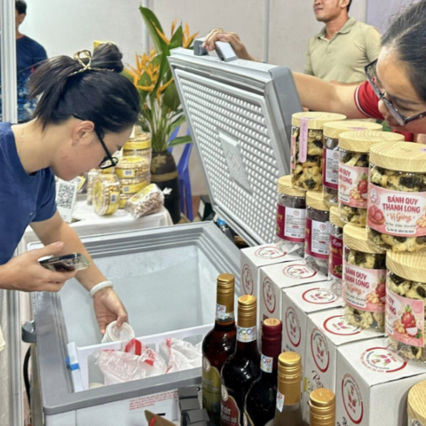 Phan Thiết phát triển kinh tế tư nhân từ lợi thế hạ tầng thương mại