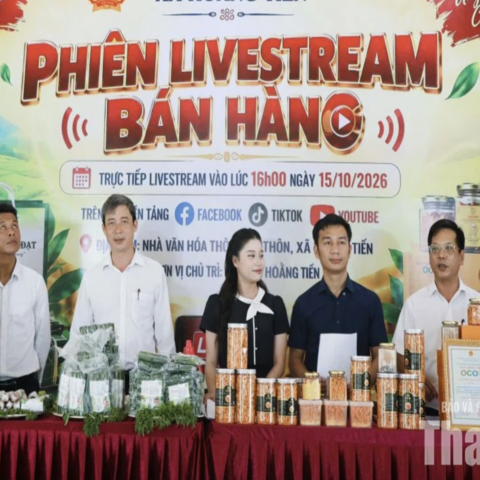 Xã Hoằng Tiến đưa sản phẩm OCOP lên nền tảng số
