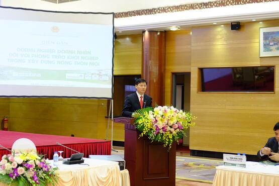 upload/17912/20171130/bcsi-hoi_thao.jpg